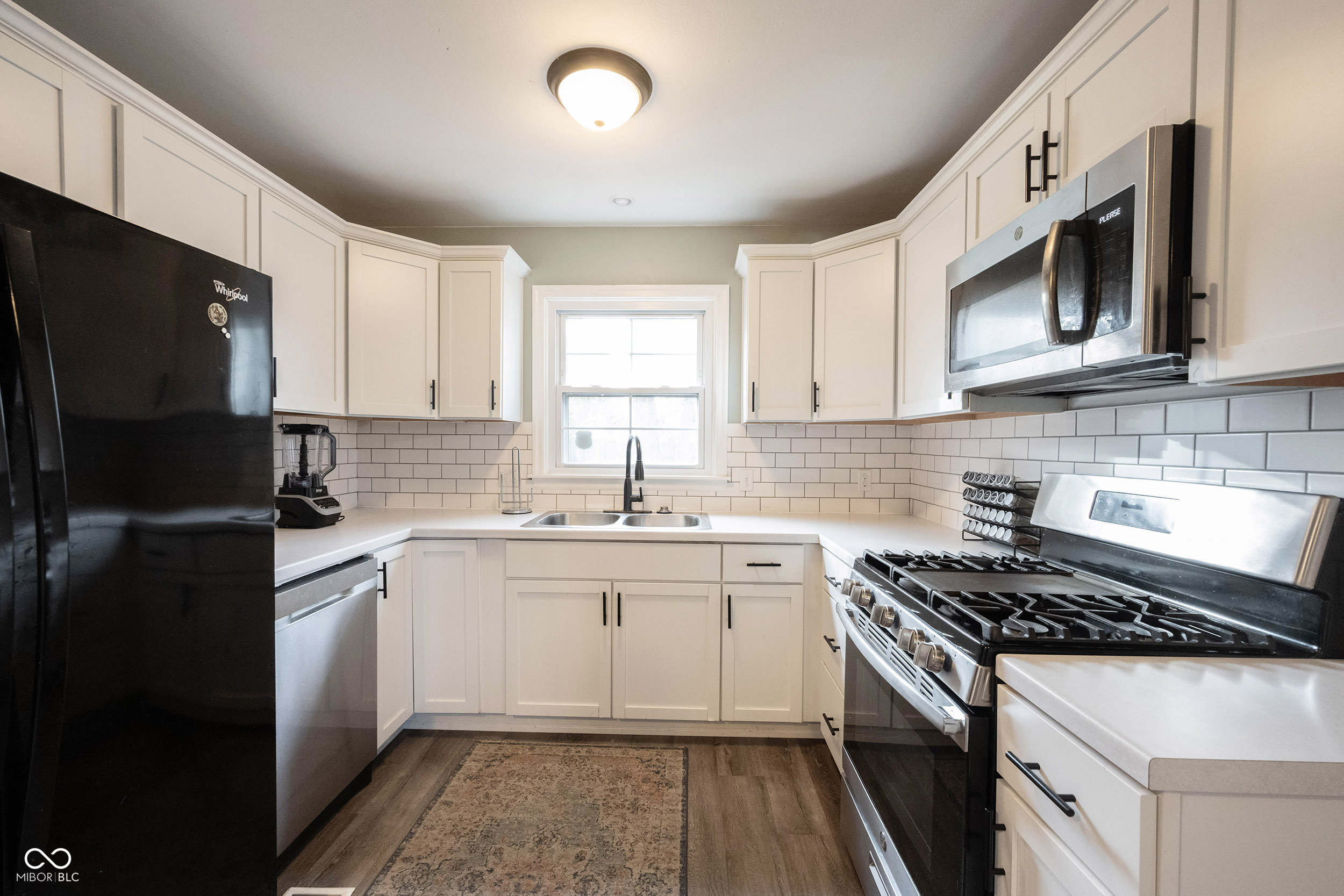 4416 Melbourne Road Indianapolis, IN 46228 - Photo 4 of 40