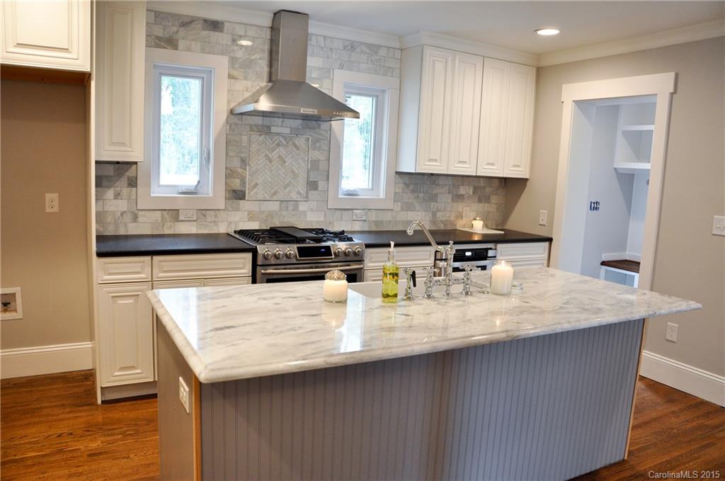 1439 Crystal Road, Unit 7 Charlotte, NC 28205 - Photo 5 of 24 Gallery Image 5