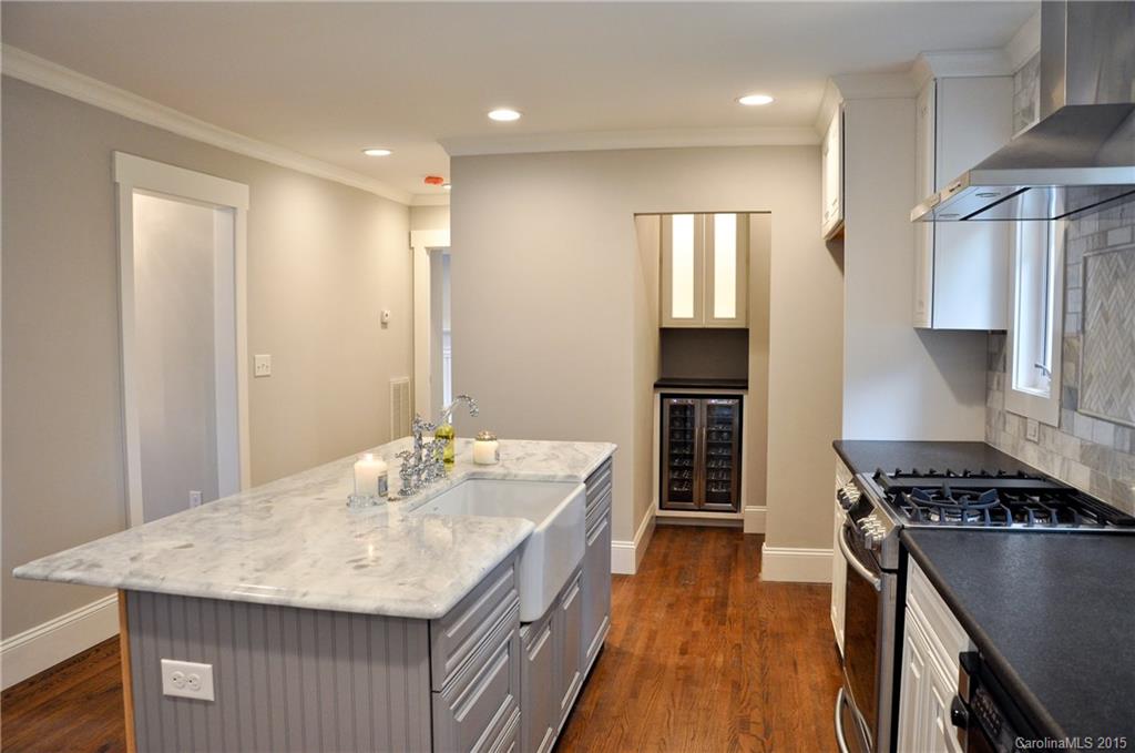 1439 Crystal Road, Unit 7 Charlotte, NC 28205 - Photo 6 of 24 Gallery Image 6