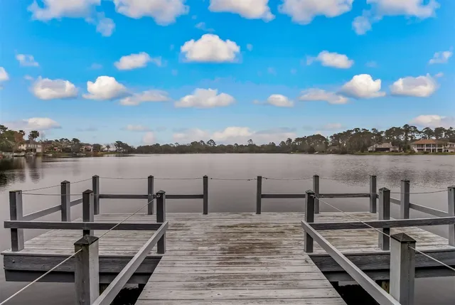 $500,000 | 93042 Harbor Court, Fernandina Beach, FL 32034