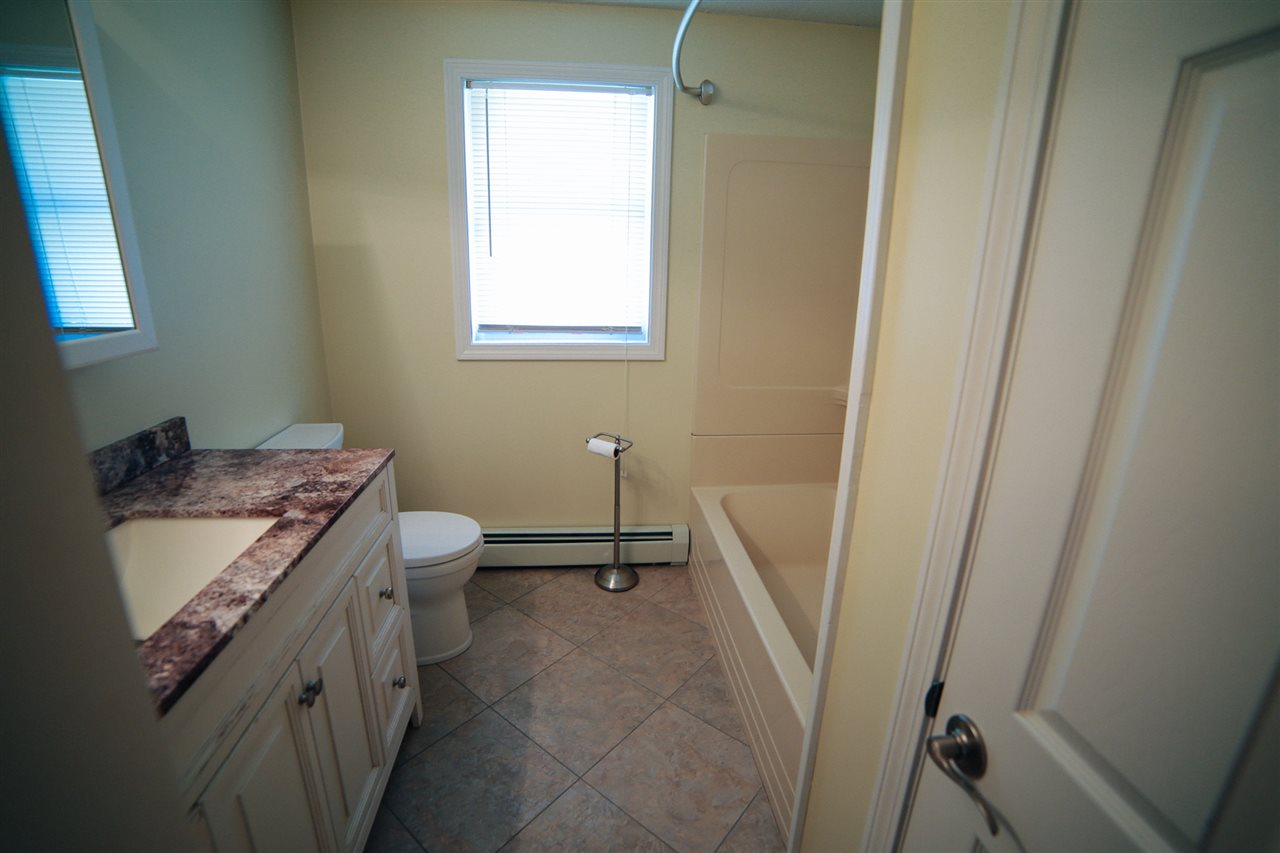 65 Old County Road Plaistow, NH 03865 - Photo 12 of 23