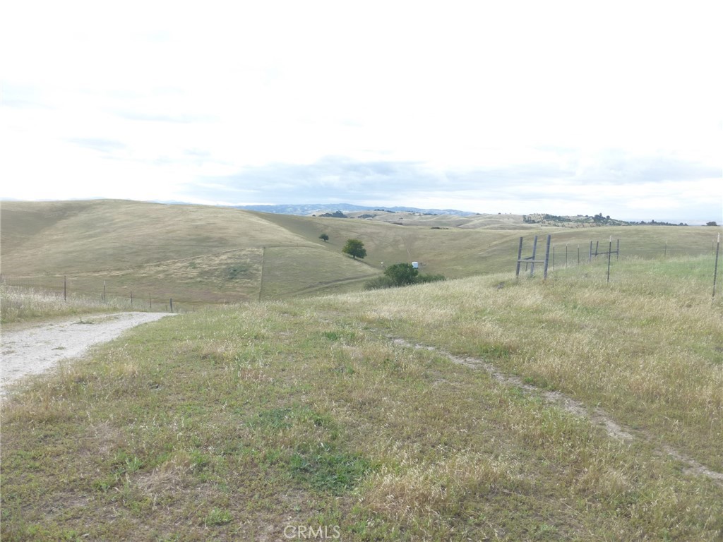 2750 Raptor Ridge Trail Templeton, CA 93465 - Photo 35 of 75