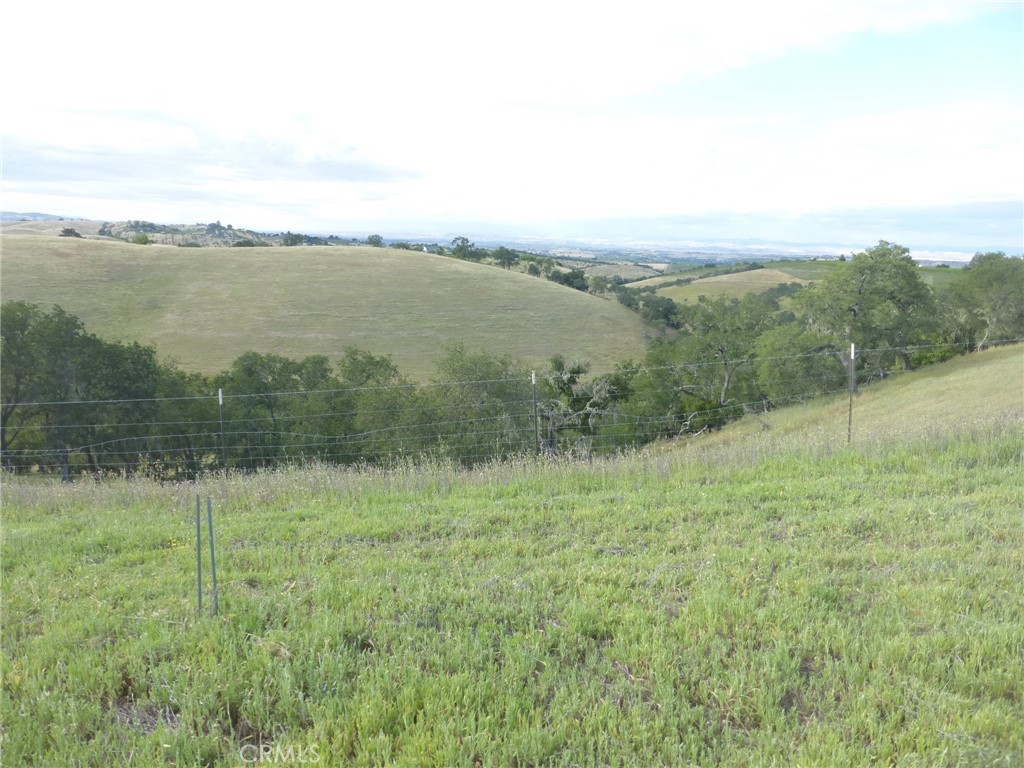 2750 Raptor Ridge Trail Templeton, CA 93465 - Photo 46 of 75