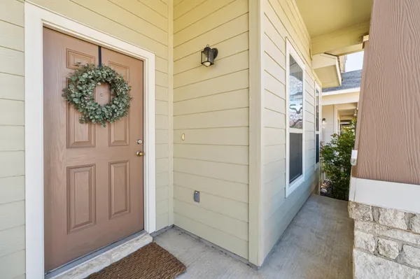 $1,800 | 4613 Graceful Lane, Unit 500, Austin, TX 78725