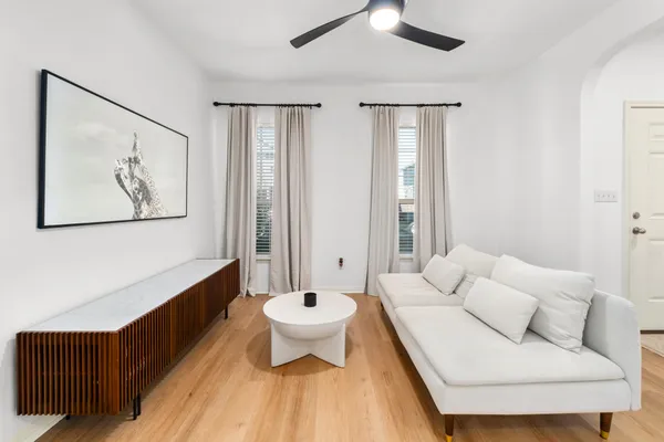 $1,800 | 4613 Graceful Lane, Unit 500, Austin, TX 78725