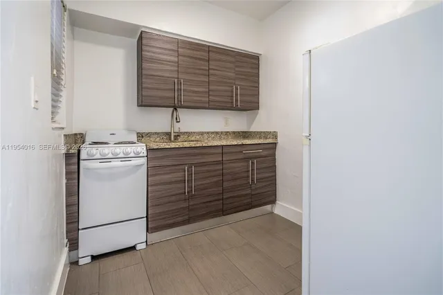 $1,550 | 8300 Abbott Avenue, Unit 10, Miami Beach, FL 33141