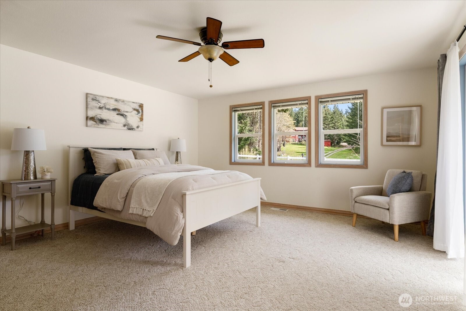 5295 Bounty Loop Freeland, WA 98249 - Photo 14 of 38