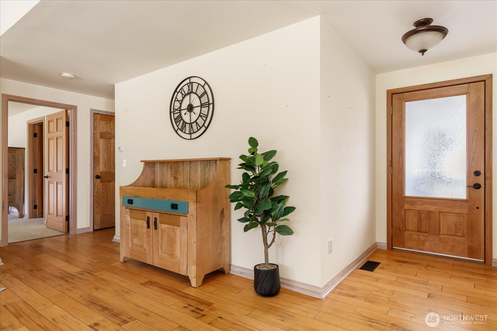 5295 Bounty Loop Freeland, WA 98249 - Photo 3 of 38