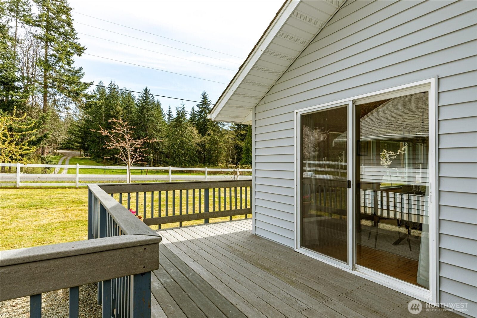 5295 Bounty Loop Freeland, WA 98249 - Photo 32 of 38