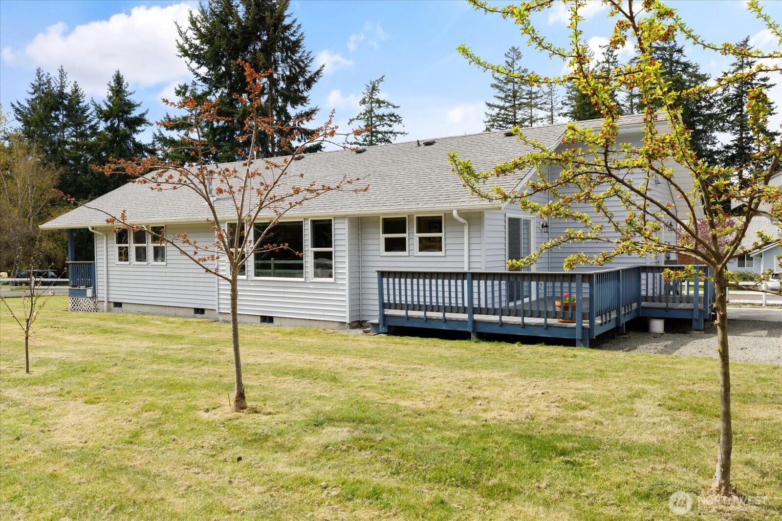 5295 Bounty Loop Freeland, WA 98249 - Photo 33 of 38