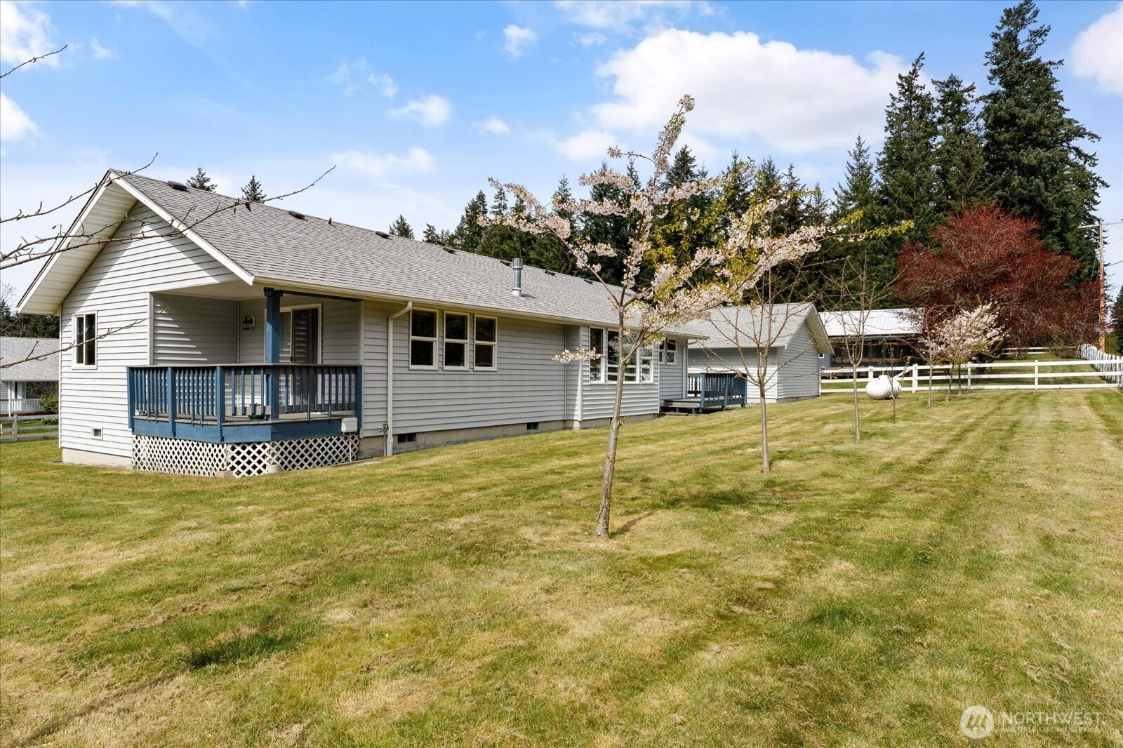 5295 Bounty Loop Freeland, WA 98249 - Photo 36 of 38