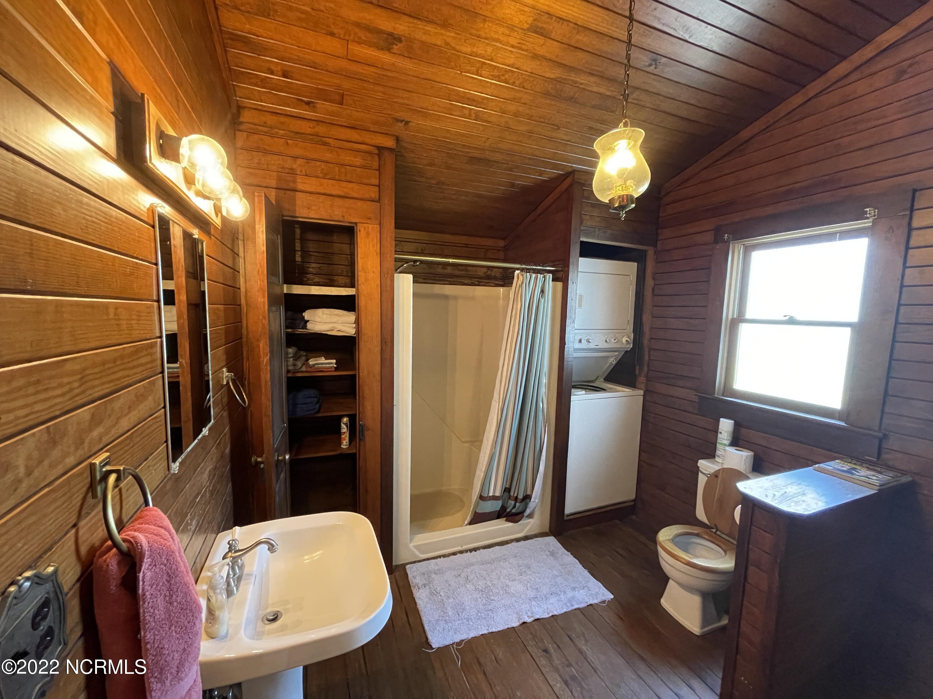 5346 Colonial Road Macclesfield, NC 27852 - Photo 45 of 50 Train Depot