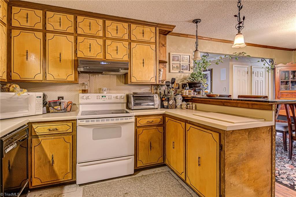 3211 Garwin Road Greensboro, NC 27406 - Photo 14 of 35 Gallery Image 14