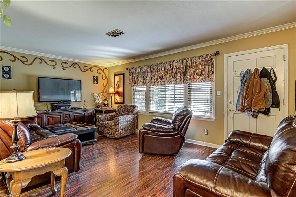 3211 Garwin Road Greensboro, NC 27406 - Photo 5 of 35 Gallery Image 5