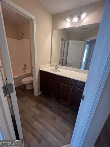 $2,100 | 2918 Hillside Place, Decatur, GA 30034