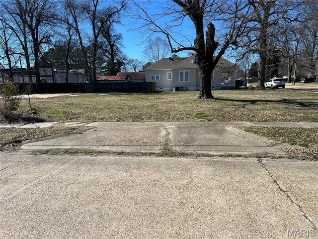 $20,000 | 107 North Everett Street, Kennett, MO 63857