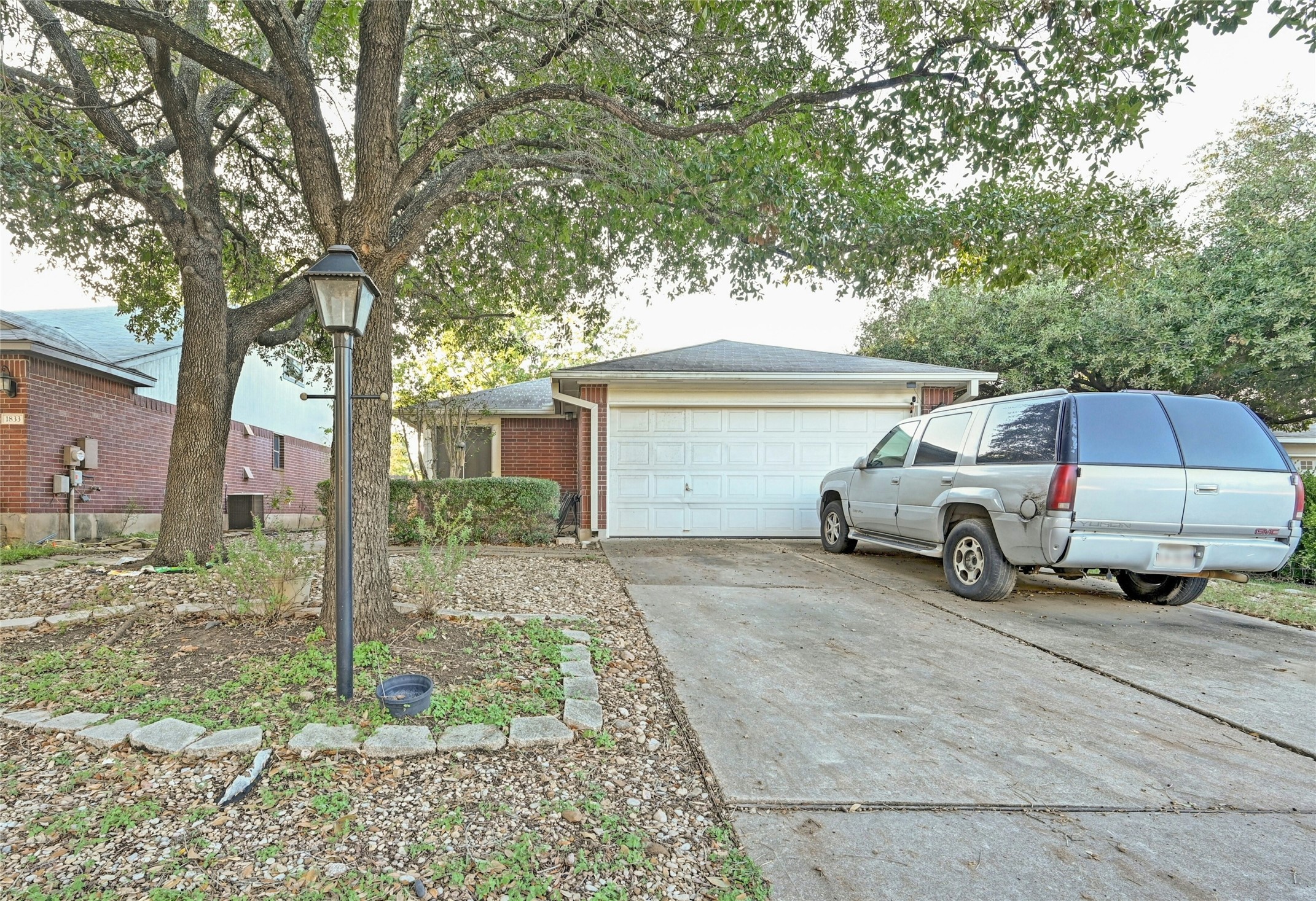 1837 Friars Tale Lane Austin, TX 78748 - Photo 2 of 22