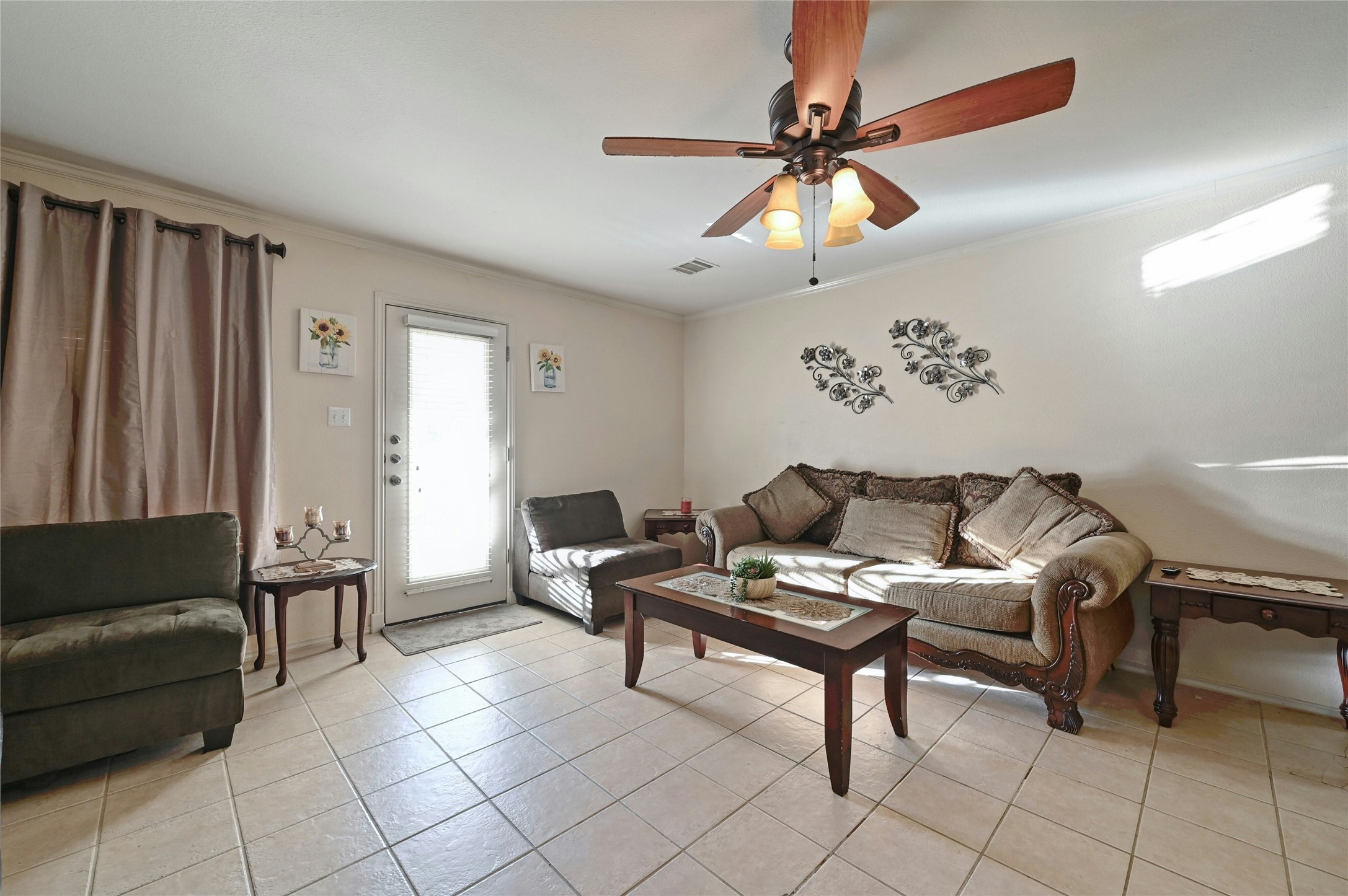 1837 Friars Tale Lane Austin, TX 78748 - Photo 3 of 22