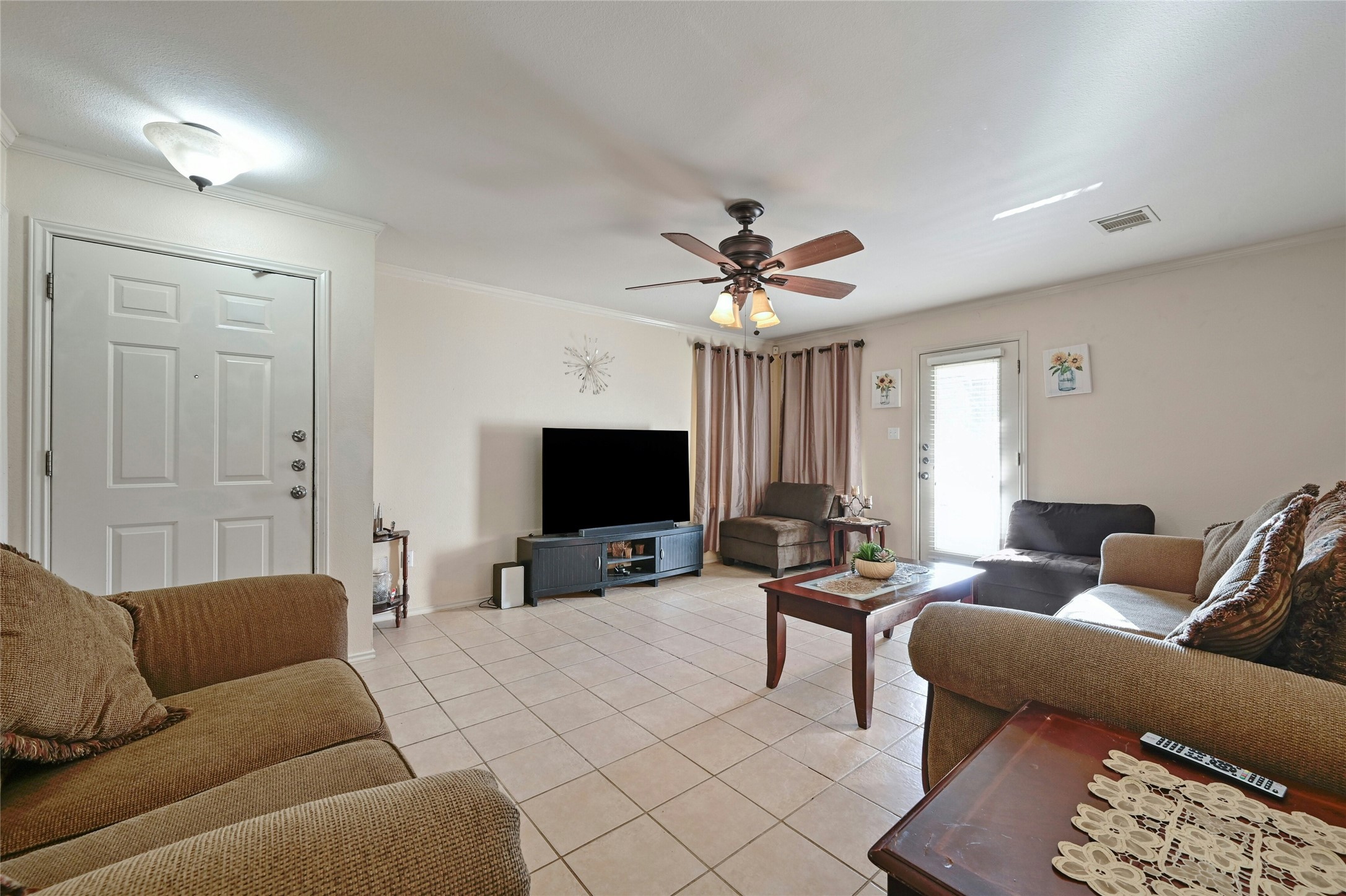 1837 Friars Tale Lane Austin, TX 78748 - Photo 6 of 22