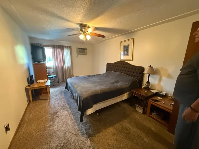 $144,000 | 8935 Old Cedar Avenue South, Unit 211, Bloomington, MN 55425