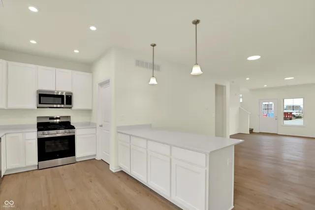 $316,836 | 19540 Northwest Drive, Westfield, IN 46074