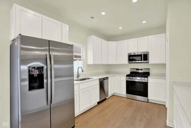 $316,836 | 19540 Northwest Drive, Westfield, IN 46074