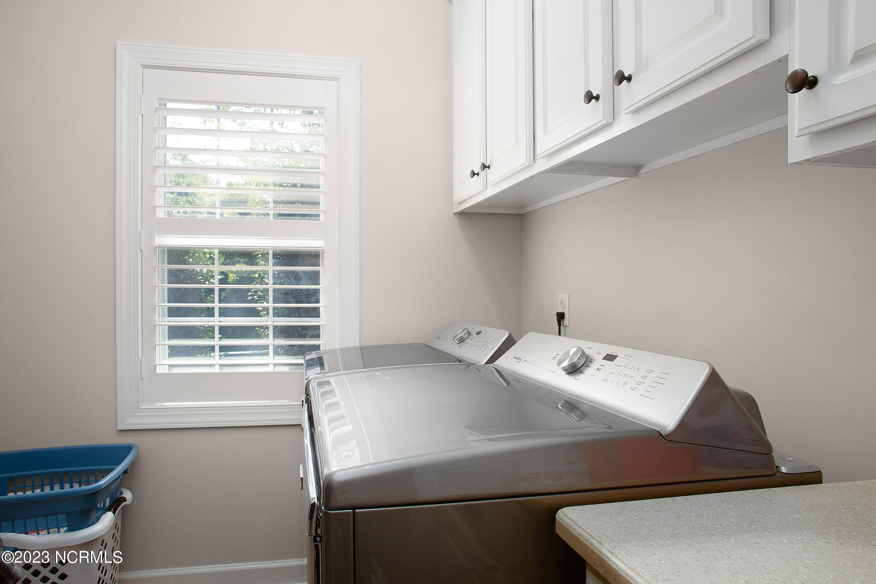 605 Taberna Circle New Bern, NC 28562 - Photo 28 of 43 Laundry Room