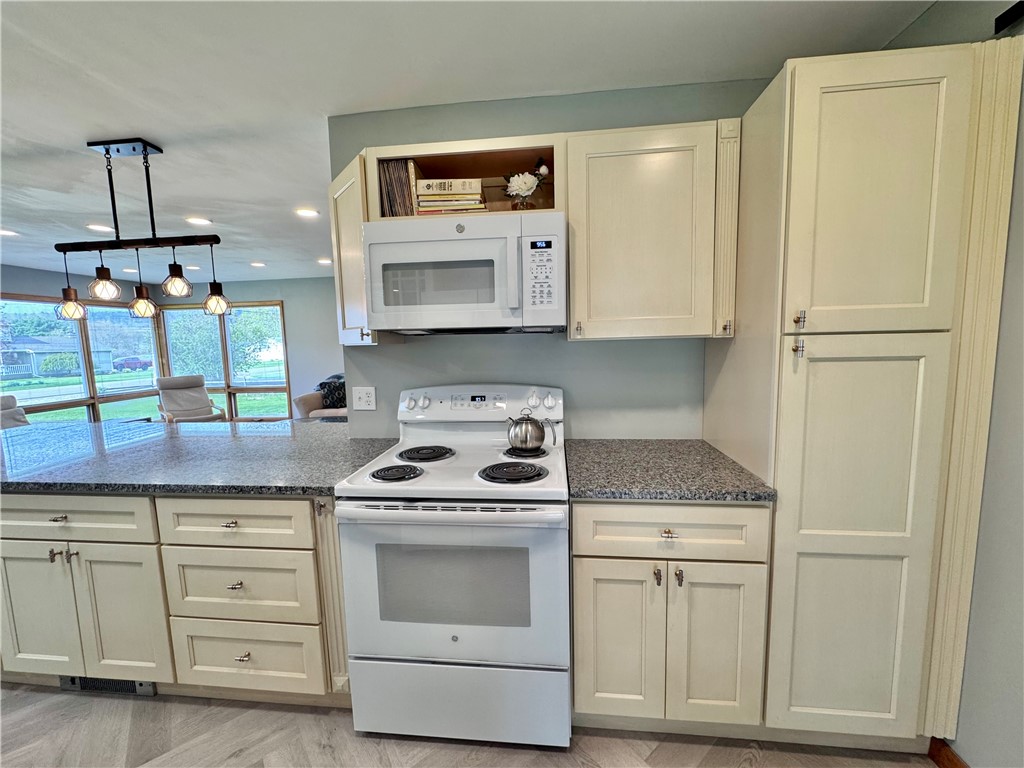 5275 Wolf Run Road Campbell, NY 14821 - Photo 14 of 47