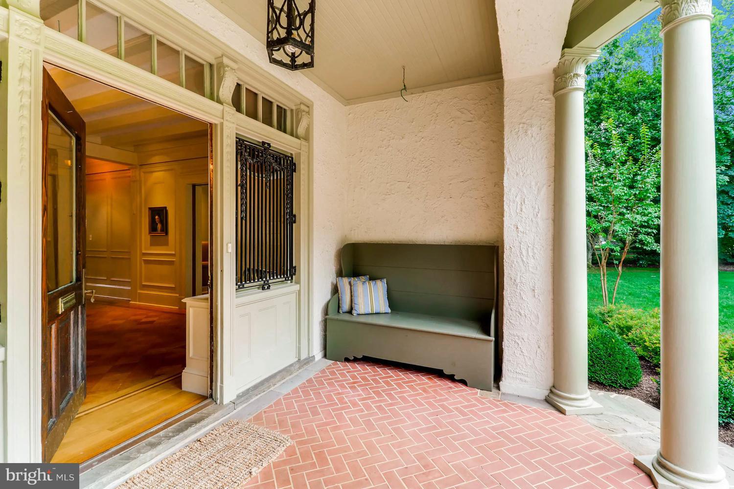 4 Beechdale Road Baltimore, MD 21210 - Photo 3 of 30 Front Porch
