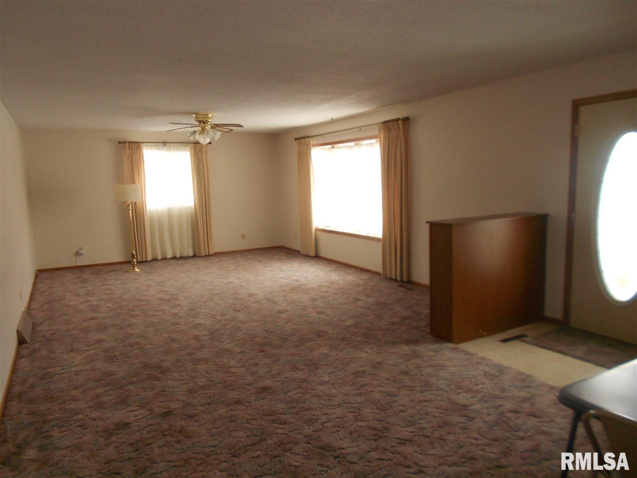 443 Main Street Bennett, IA 52721 - Photo 5 of 16 Gallery Image 5