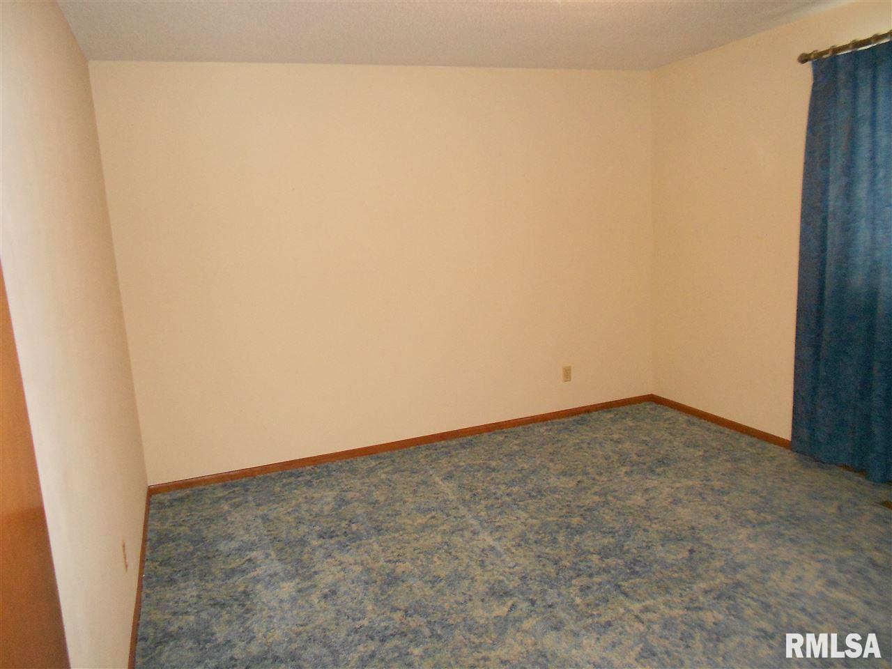 443 Main Street Bennett, IA 52721 - Photo 8 of 16 Gallery Image 8