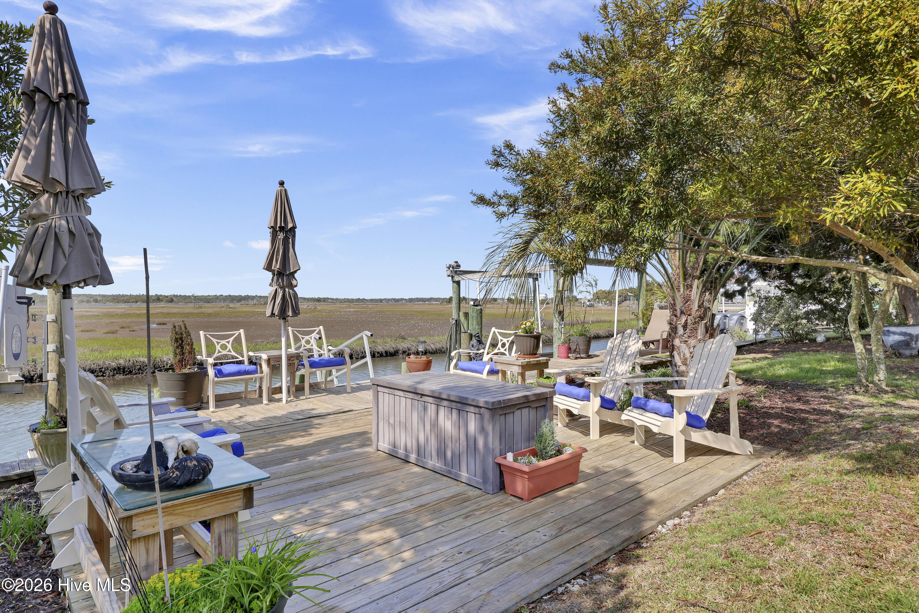 10 W Ridge Surf City, NC 28445 - Photo 10 of 86 cabana area