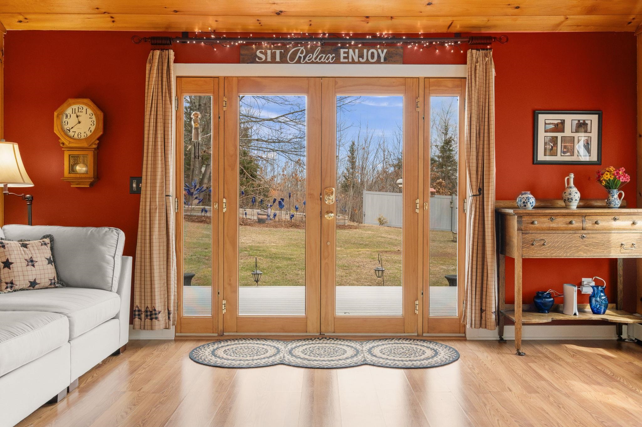 48 Main Street Atkinson, NH 03811 - Photo 13 of 39