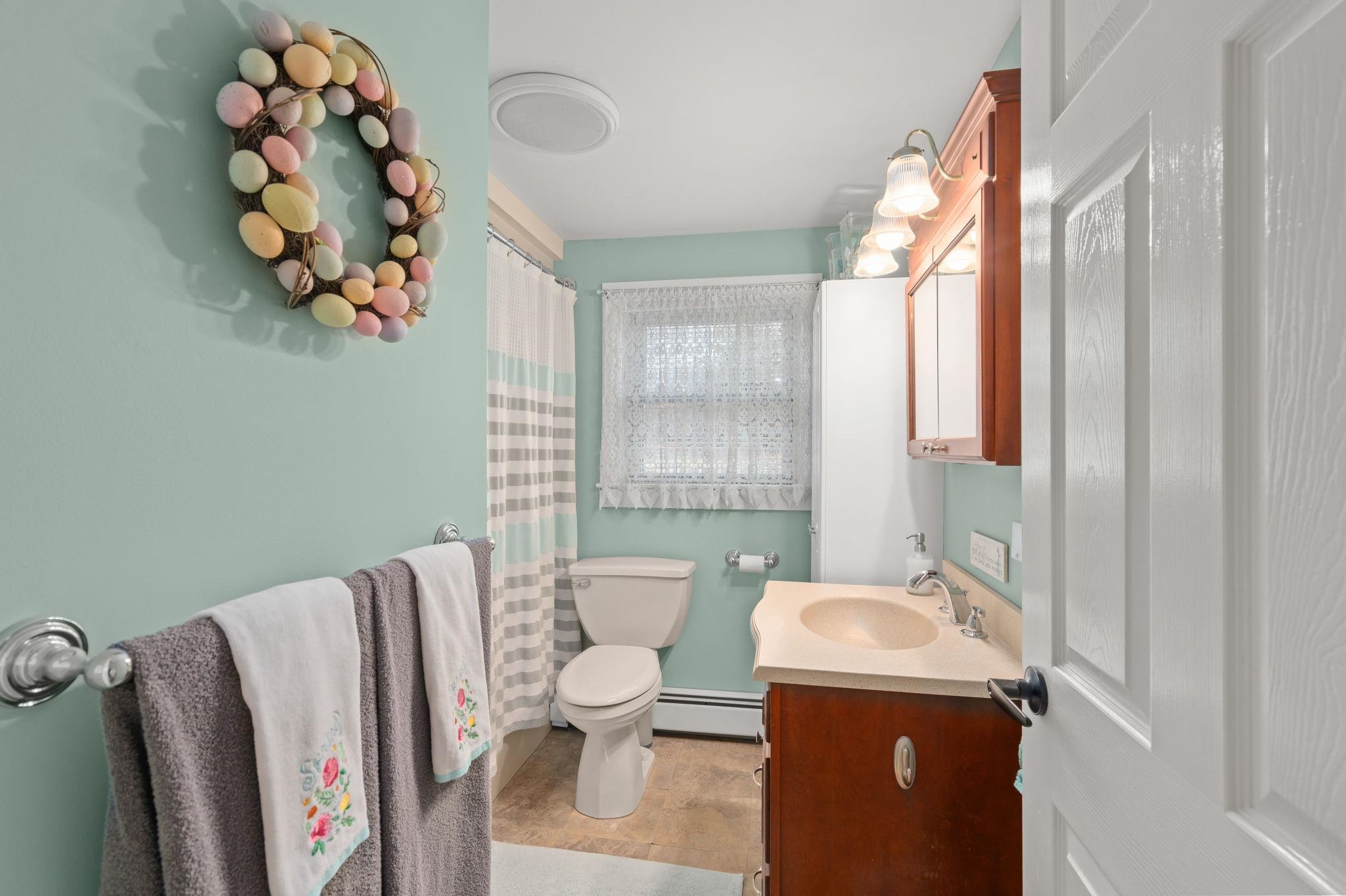 48 Main Street Atkinson, NH 03811 - Photo 21 of 39