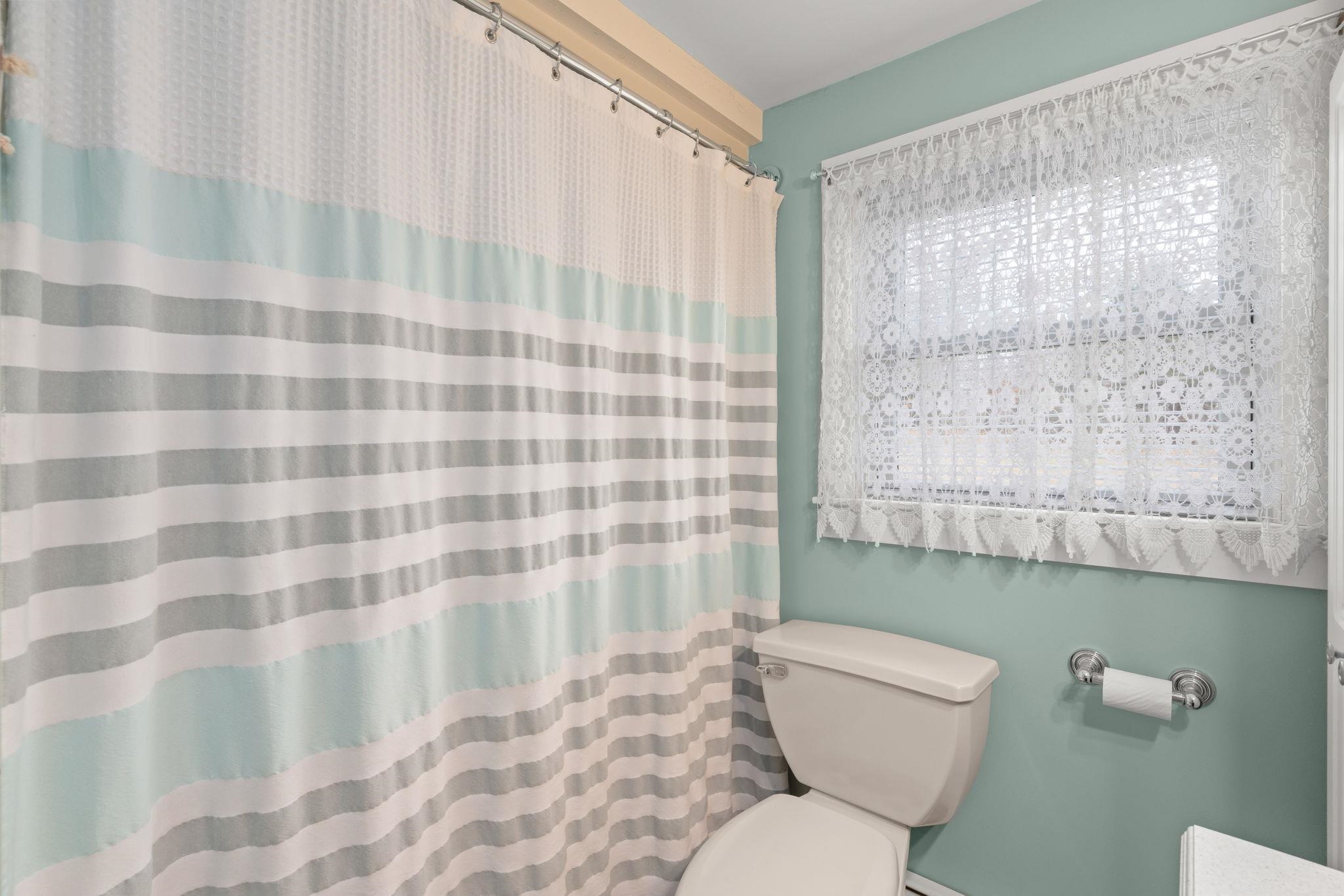 48 Main Street Atkinson, NH 03811 - Photo 22 of 39