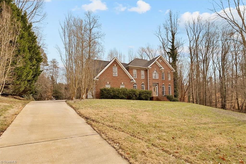 1804 Ridge Oaks Drive Oak Ridge, NC 27310 - Photo 3 of 44