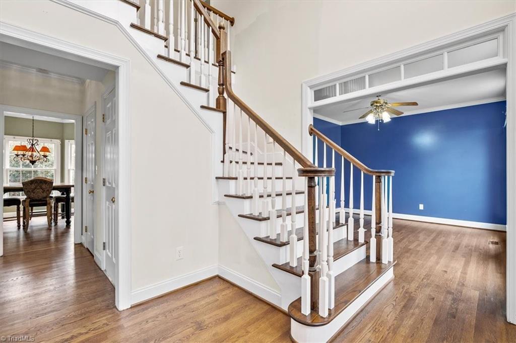1804 Ridge Oaks Drive Oak Ridge, NC 27310 - Photo 5 of 44
