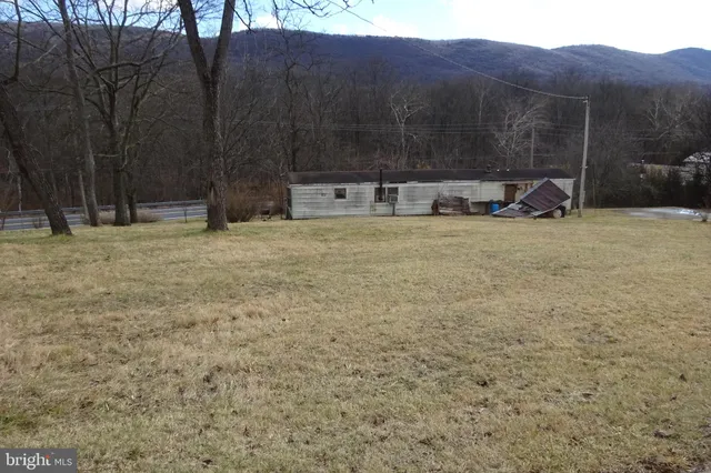 $170,000 | 7163 Path Valley Road, Fort Loudon, PA 17224