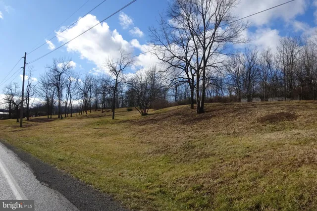 $170,000 | 7163 Path Valley Road, Fort Loudon, PA 17224