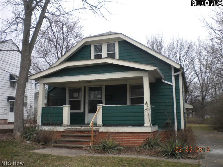 1507 Biltmore Road Cleveland, OH 44124 - Photo 1 of 10