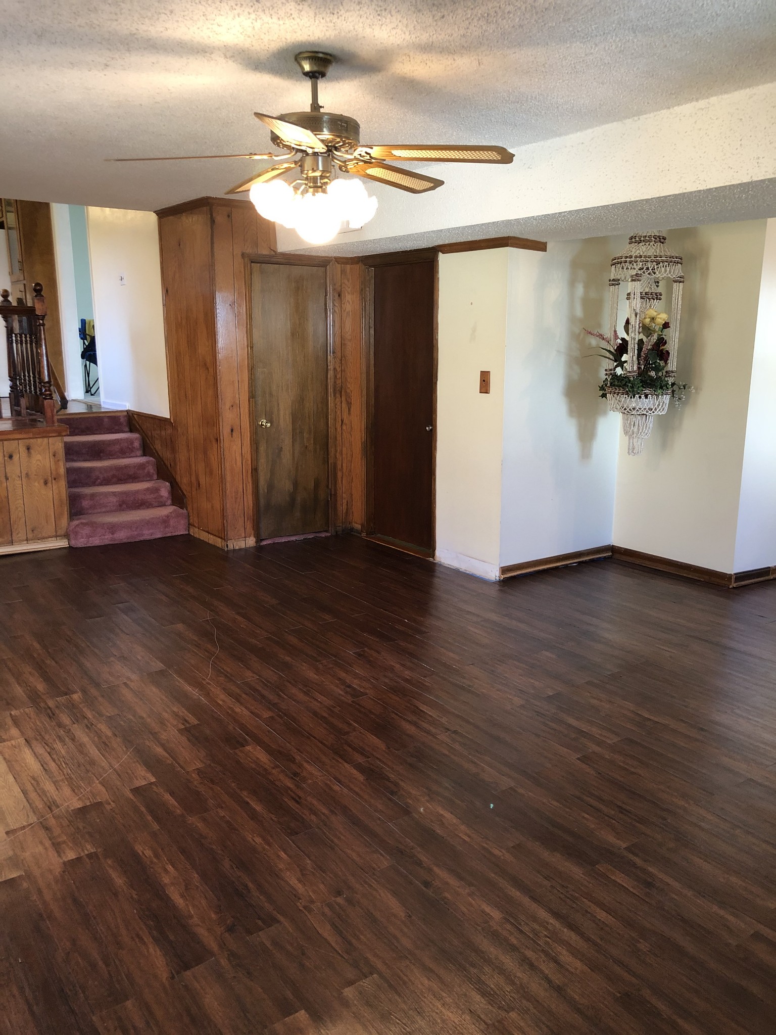 422 Cedarcliff Road Antioch, TN 37013 - Photo 17 of 26 a view of a hallway with wooden floor and workspace