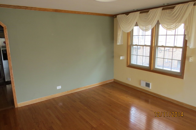 7015 East Prairie Road Lincolnwood, IL 60712 - Photo 4 of 14