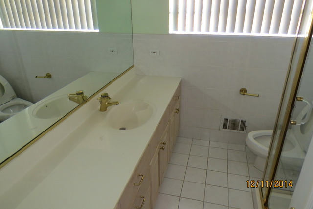 7015 East Prairie Road Lincolnwood, IL 60712 - Photo 9 of 14