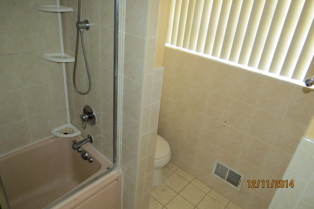 7015 East Prairie Road Lincolnwood, IL 60712 - Photo 10 of 14