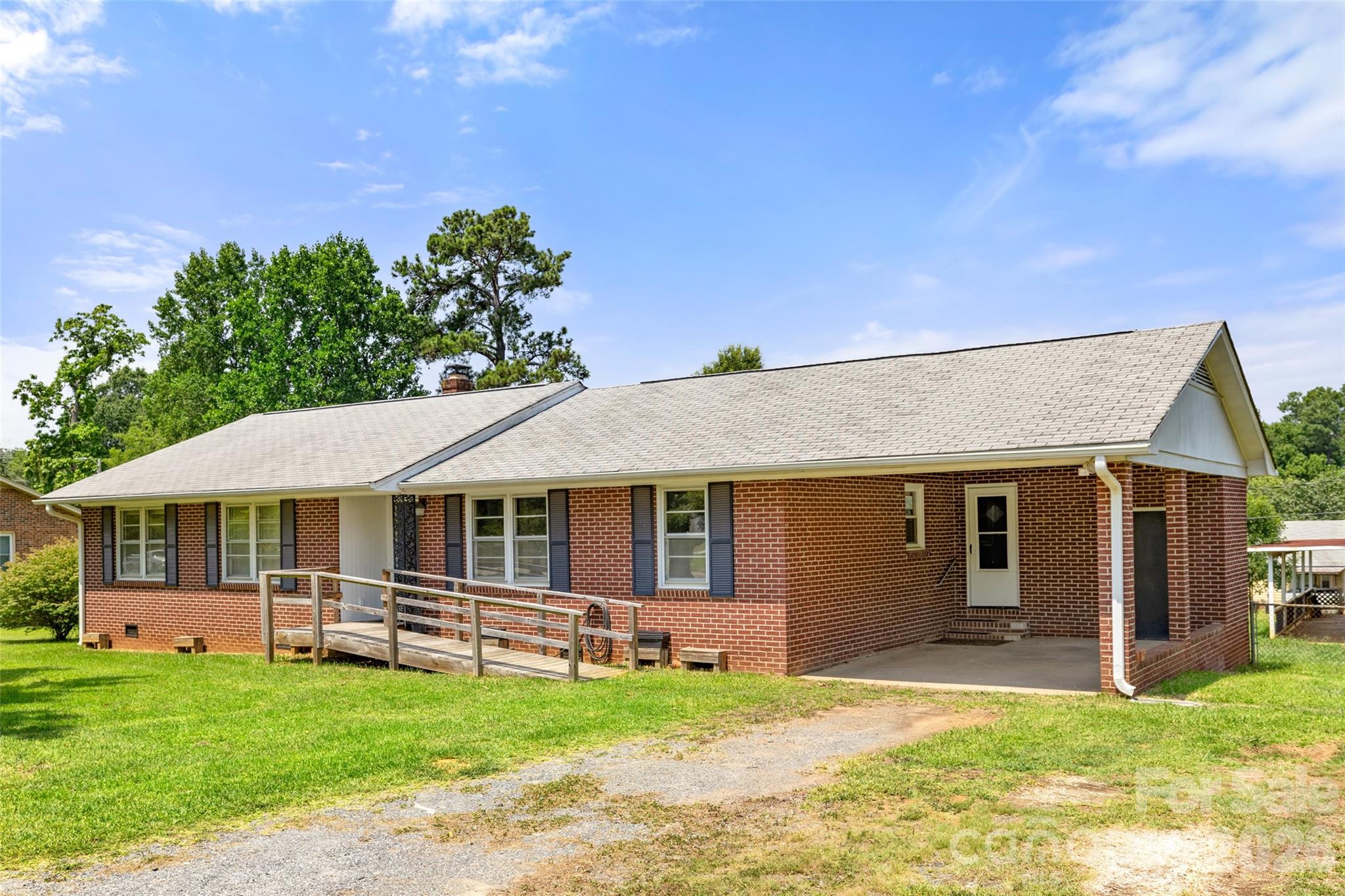 751 Springdale Road Rock Hill, SC 29730 - Photo 2 of 30