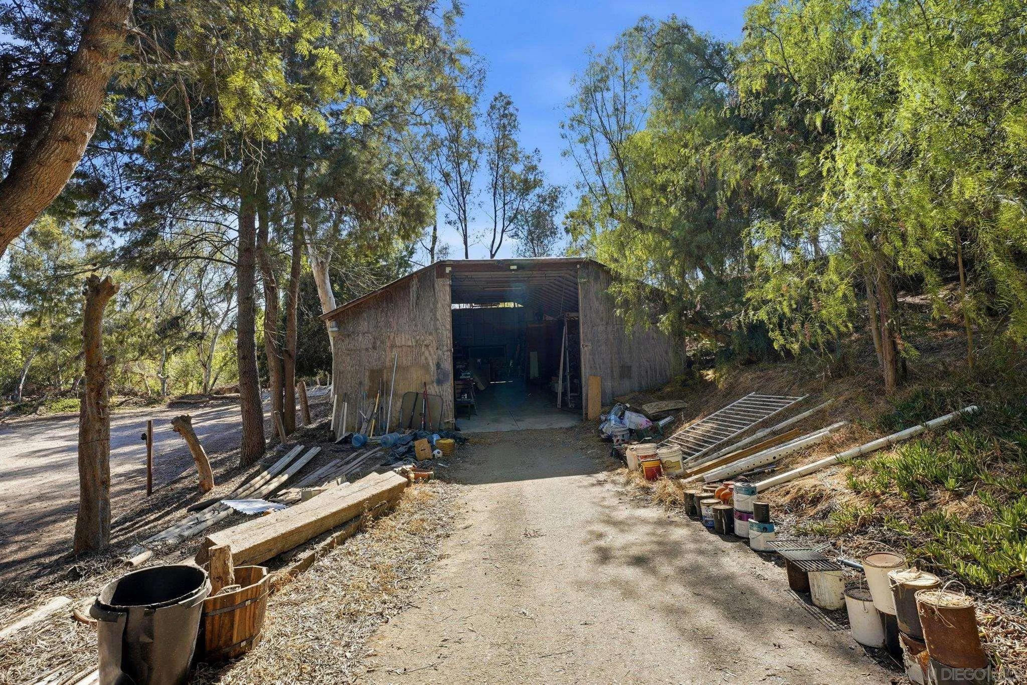 30015 Ridge Creek Road Valley Center, CA 92082 - Photo 53 of 58 Gallery Image 53
