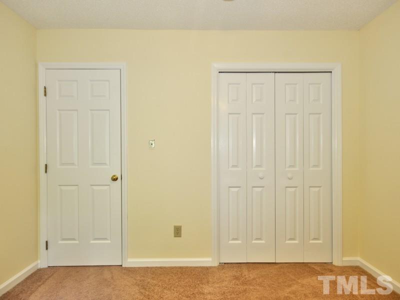 1726 Ranch Road Clayton, NC 27520 - Photo 14 of 25