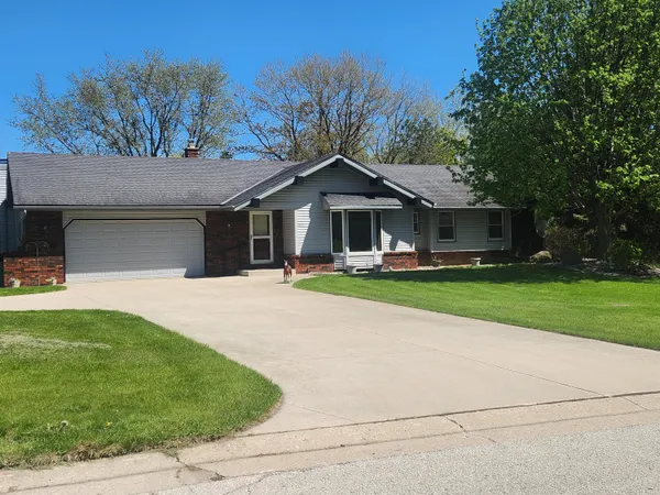 $665,000 | 680 Forest Grove Lane, Brookfield, WI 53005