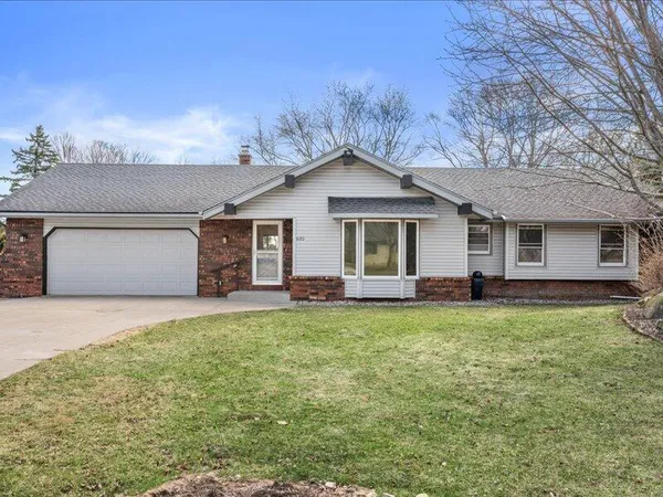 $665,000 | 680 Forest Grove Lane, Brookfield, WI 53005