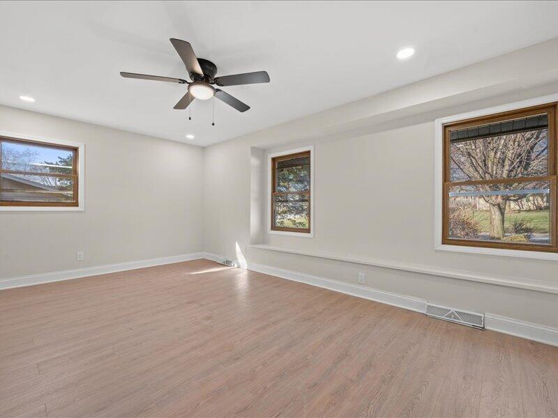 680 Forest Grove Lane Brookfield, WI 53005 - Photo 17 of 37 Primary Bedroom